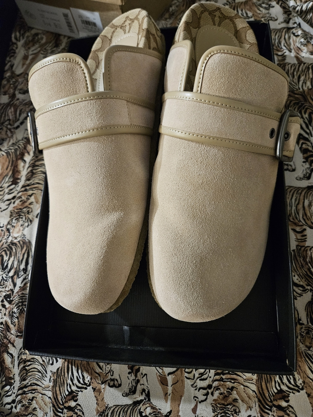 Coach Clogs - Picture 6 of 10